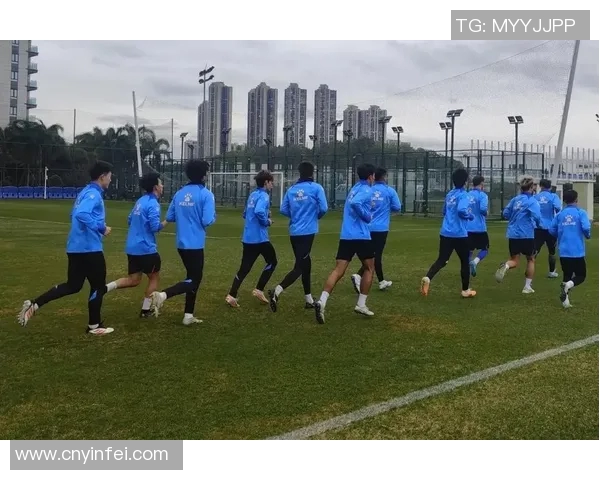 足球明星的职业生涯是否真的没有假期他们如何平衡训练与休息 足球明星的职业生涯是否真的没有假期他们如何平衡训练与休息